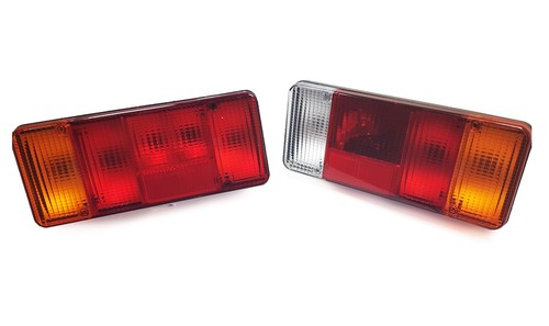 Rear tail lights - 2x,